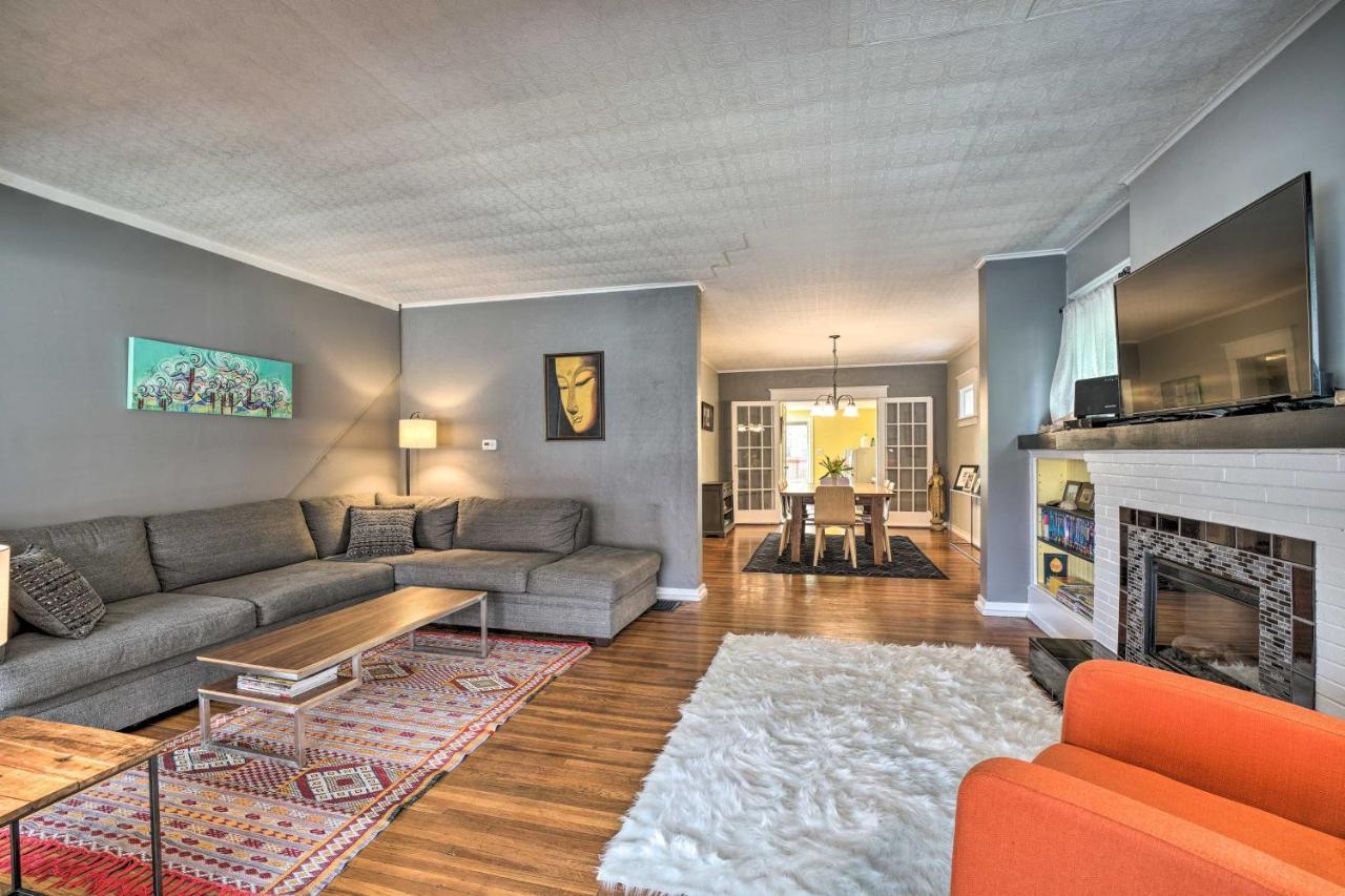 Comfortable Craftsman Home - 2 Miles To Ub Campus! بوفالو المظهر الخارجي الصورة